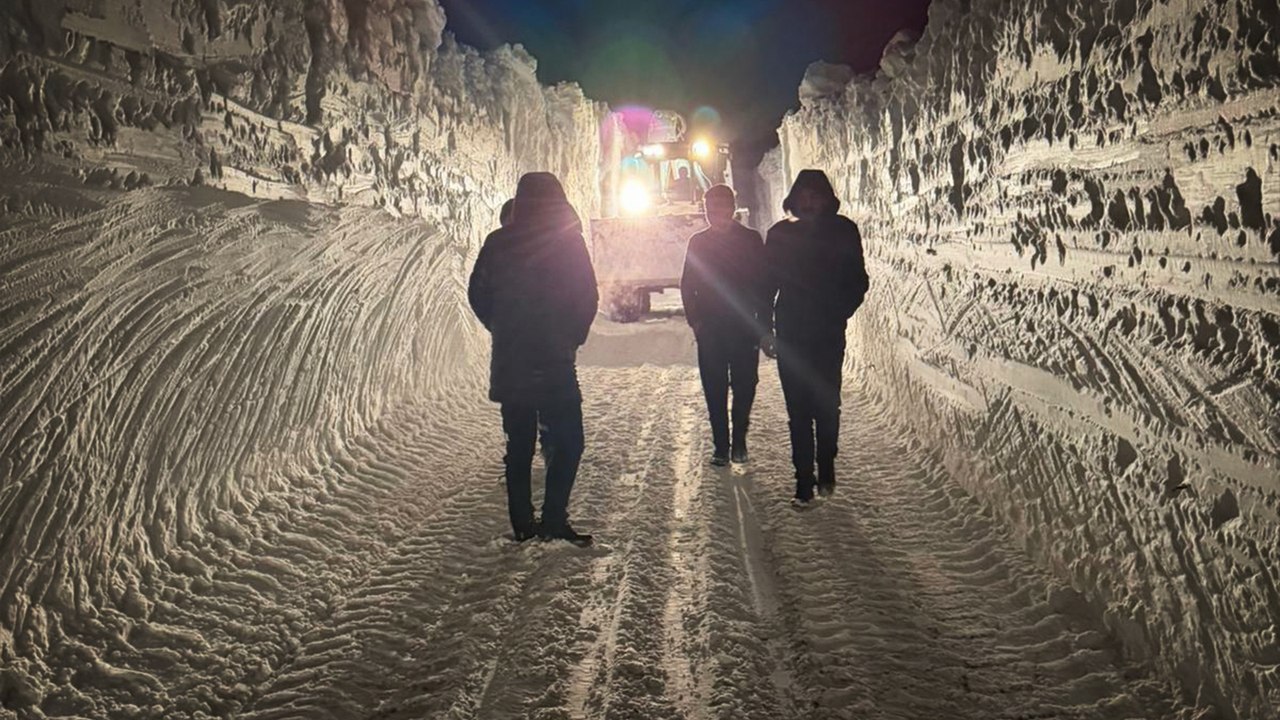 Van–Çatak karayolu 4 gündür kapalı