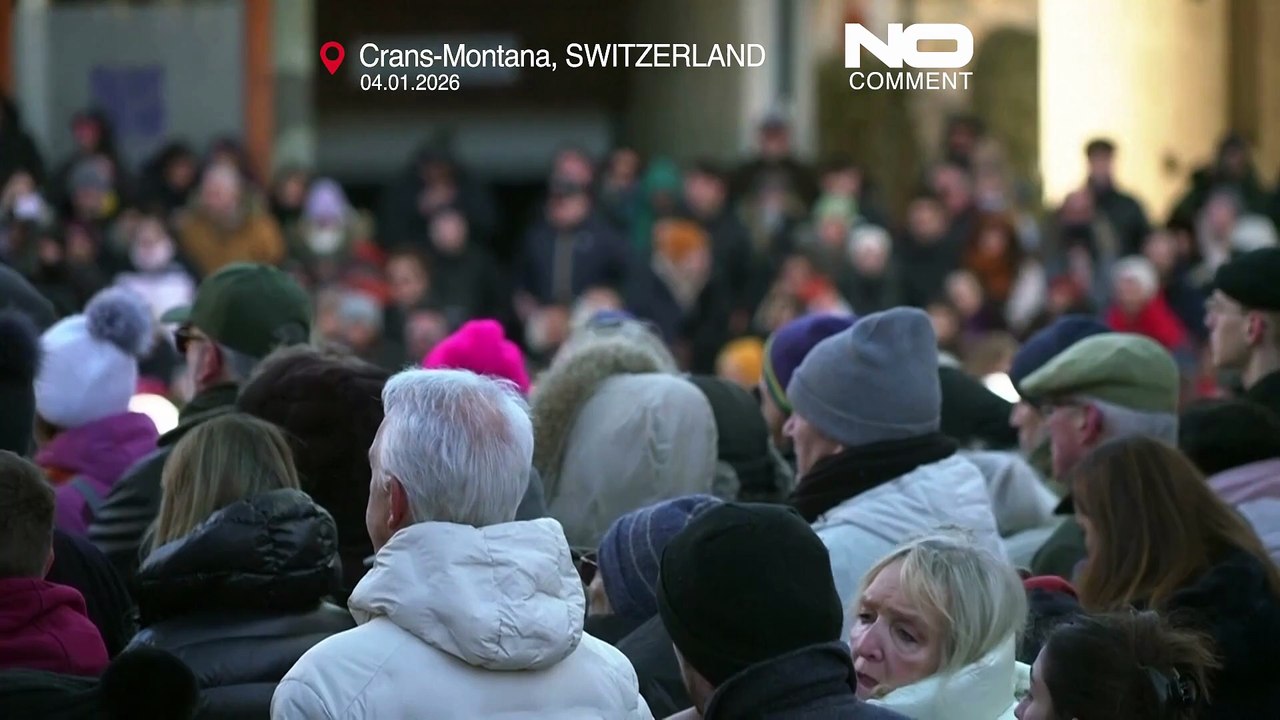 Crans-Montana, residenti in marcia silenziosa per le vittime dell'incendio