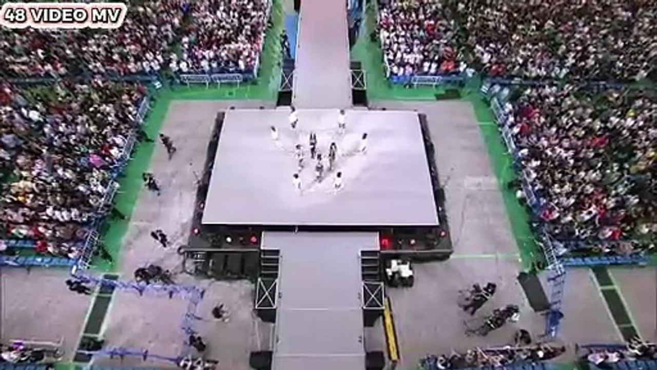 AKB48 DiVA - Cry (AKB48 First Dome Concert 2011)