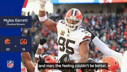 Garrett makes NFL sack history