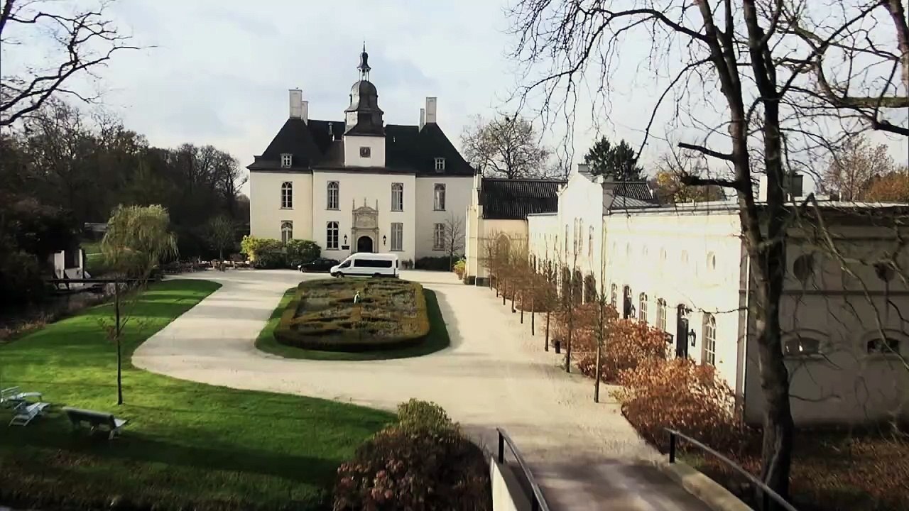 Wellness für Paare | movie | 2016 | Official Trailer