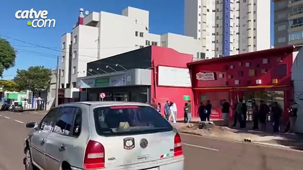 Agência do Trabalhador de Cascavel inicia atend...