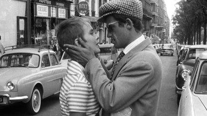 Al final de la escapada Tráiler VOSE