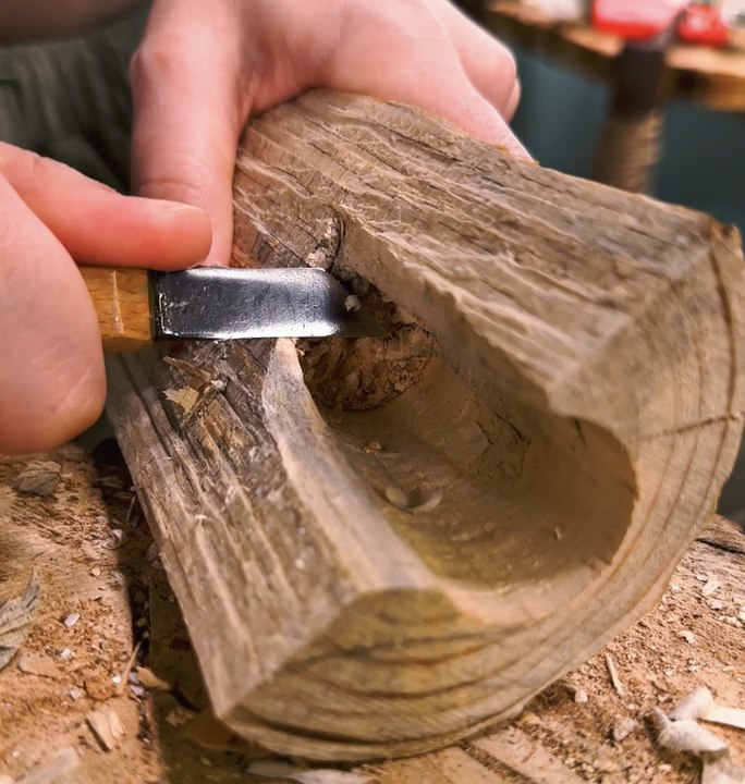 Charming woman creates a DIY wooden gadget for pouring a candle!