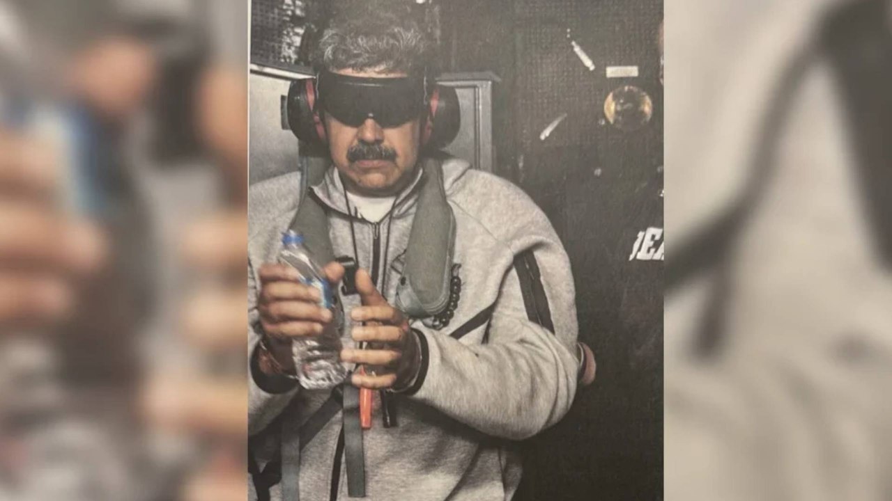 Primera foto de Nicolas Maduro con uniforme de la cárcel de Estados Unidos