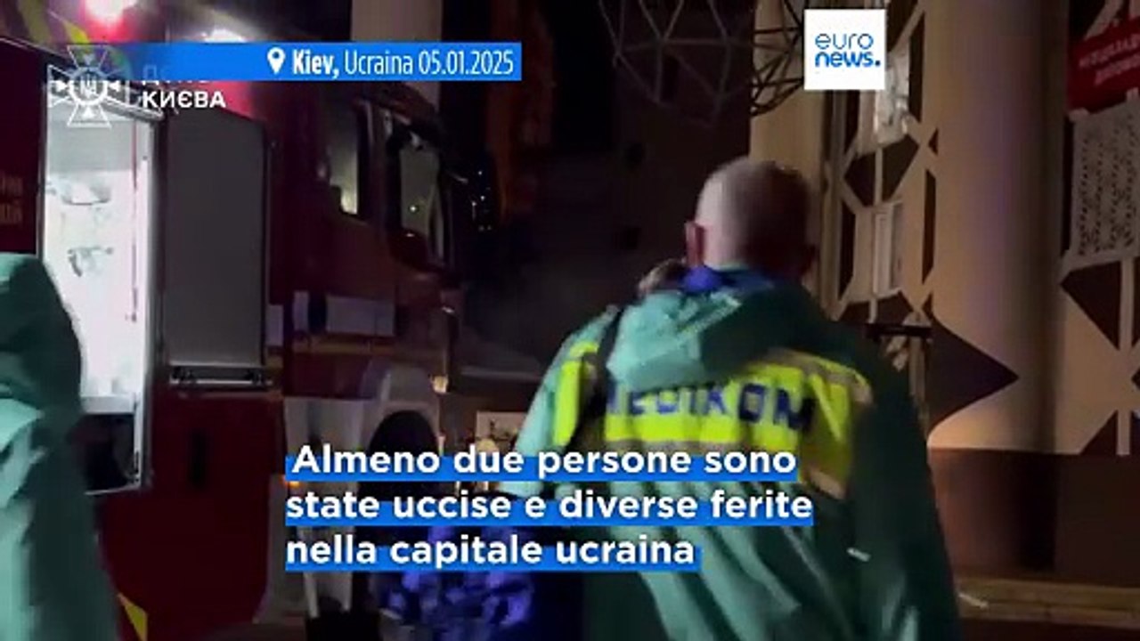 Attacchi russi fanno due morti a Kiev e nel nord dell'Ucraina: colpito un ospedale nella capitale