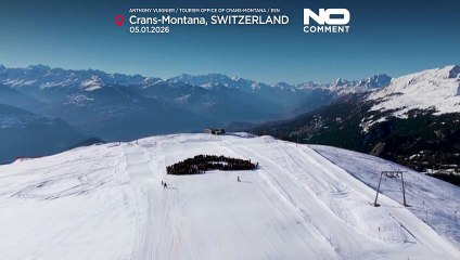 Συγκινητικός φόρος τιμής στο Κραν-Μοντανά για τα θύματα της πυρκαγιάς και τους διασώστες