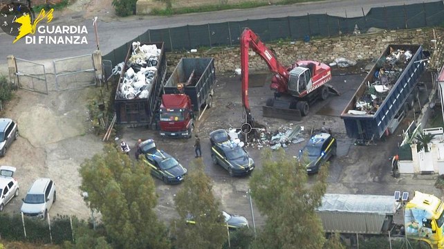 Traffico illecito di rifiuti ed estorsioni, blitz nel Nisseno: 17 indagati e azienda sequestrata (05.01.26)