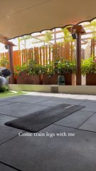 USA Home Workout for Women | 10 Minute Fat Burning Routine