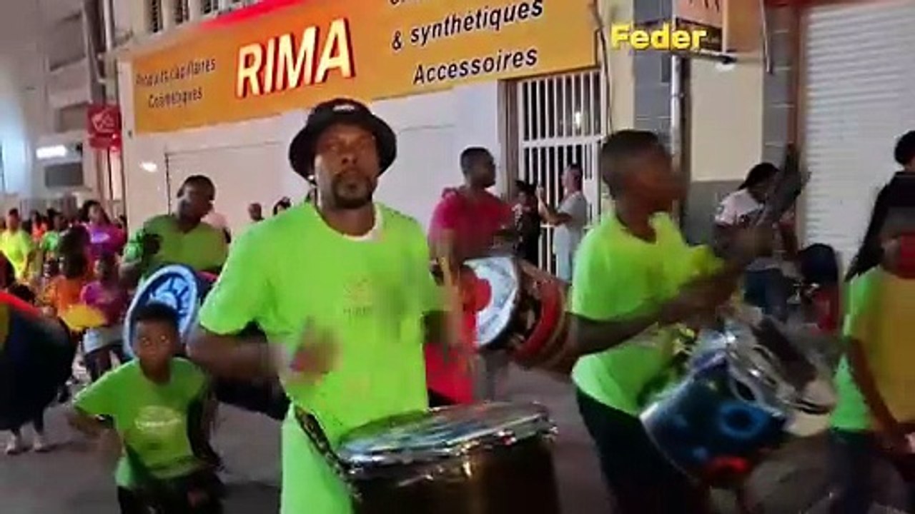 Turbulence caraïbes carnaval Guadeloupe