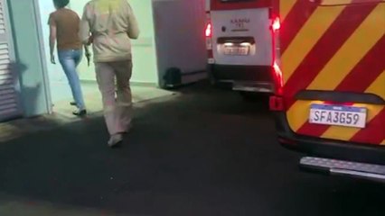 Criança de três anos é socorrida pelo Siate após sofrer queda no Bairro Cascavel Velho