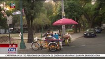 El frío extremo no detiene a quienes salen a trabajar desde temprano