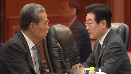 이 대통령, '중국 서열 3위' 자오러지 면담…"한중 우호 증진" / YTN