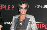 Mickey Rourke busca ayuda para pagar el alquiler mientras se enfrenta al desalojo