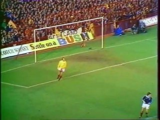 PAYS DE GALLES - ECOSSE - 1977 -