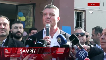 Sadettin Saran Adana’da öğrencilerle bir araya geldi