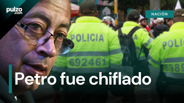 Petro es chiflado por fuertes señalamientos de corrupción contra la Policía | Pulzo