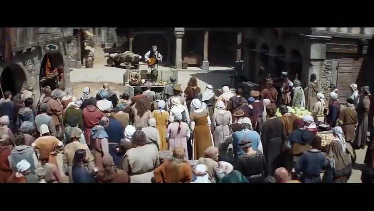 2024 – Johnny Hallyday : le 23 octobre, clin d’œil de Franck Dubosc avec “Allumer le feu” dans le film Loups-garous