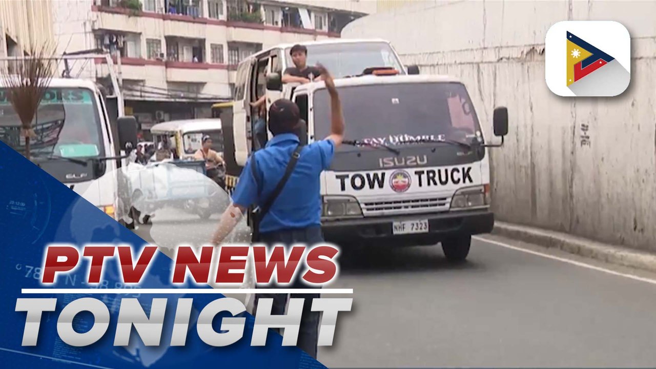 MMDA conducts road clearing operations on Traslacion 2026 route; several vehicles causing traffic obstruction towed during ops