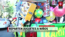 Policías de la CDMX reparten juguetes por Día de Reyes durante operativo especial