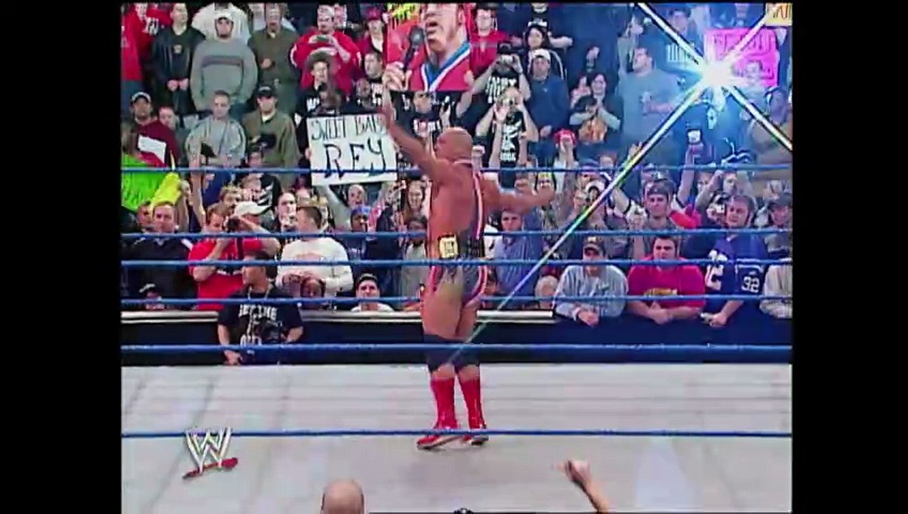 Eddie Guerrero vs. Kurt Angle - WWE SmackDown (10/31/02)