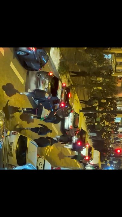 Fête à Roubaix après la victoire de l'Algérie