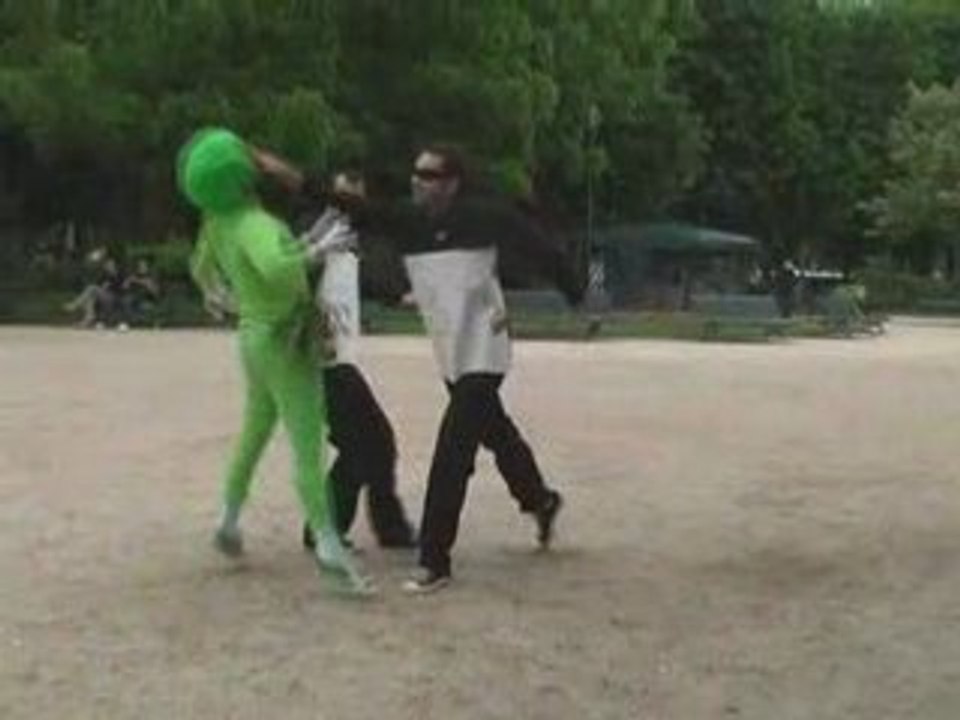 Bioman vs les OGM - Greenzer