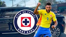Miguel Borja se deja ver saliendo de La Noria; el registro con Cruz Azul lo tendría listo para la Jornada 1