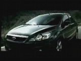 2008 Ford Focus Sedan publicidad en español