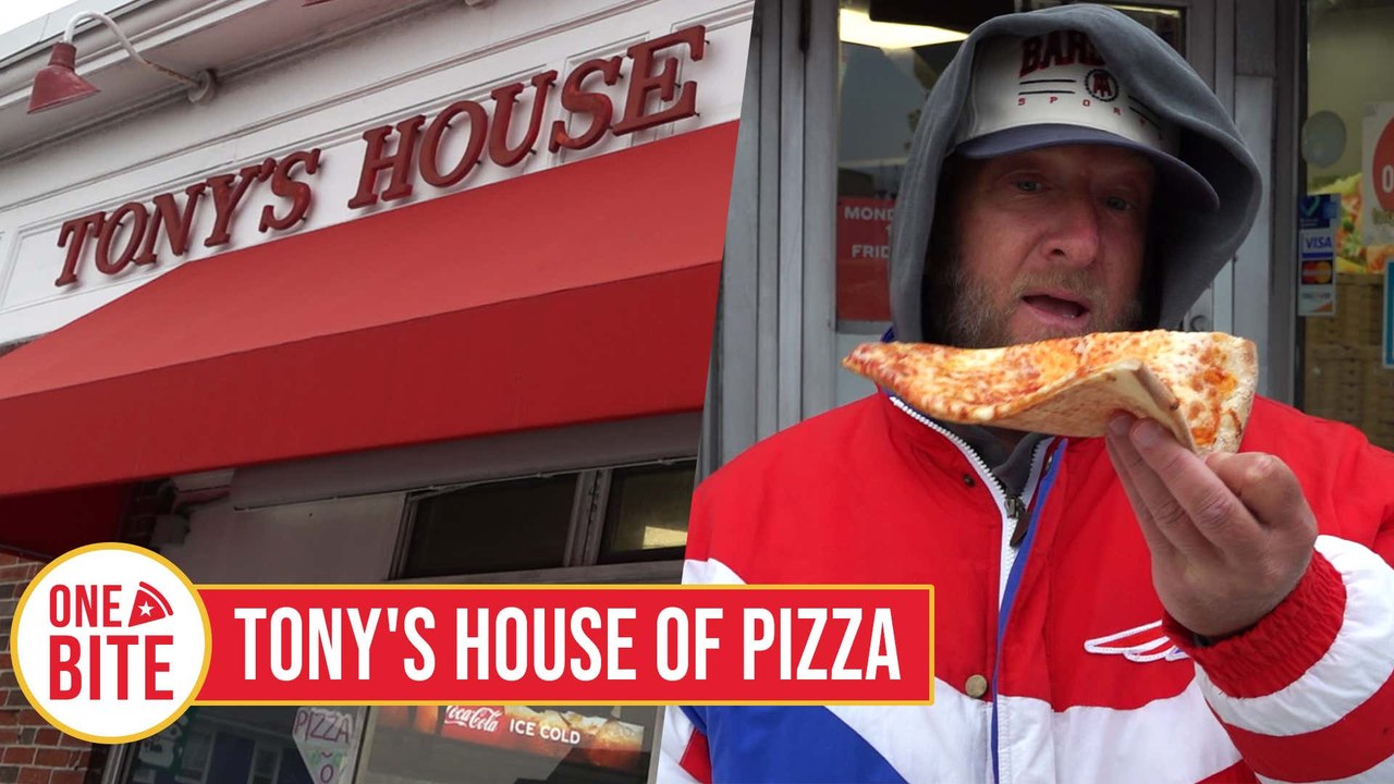 Barstool Pizza Review - Tony's House of Pizza (Quincy, MA)