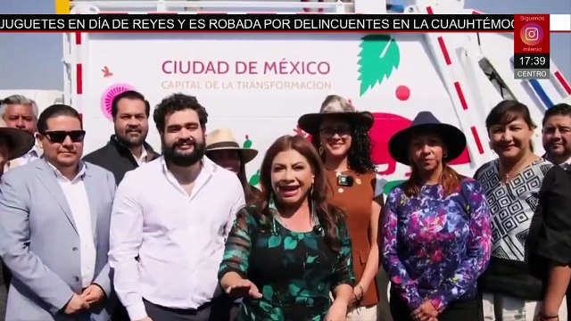 Clara Brugada hace entrega de cincuenta nuevos camiones recolectores de basura para la CdMx