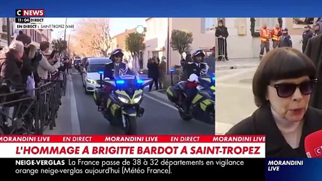 Obsèques de Brigitte Bardot - La chanteuse Mireille Mathieu, émue, rend hommage à l'actrice: Brigitte Bardot, c'est la France ! - Regardez