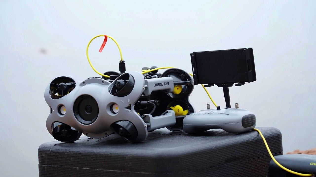 Chasing M2S Advanced Underwater Drone: Professional ROV with Mission-Ready Accessories