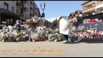 Al memoriale di Crans-Montana centinaia di mazzi di fiori e candele