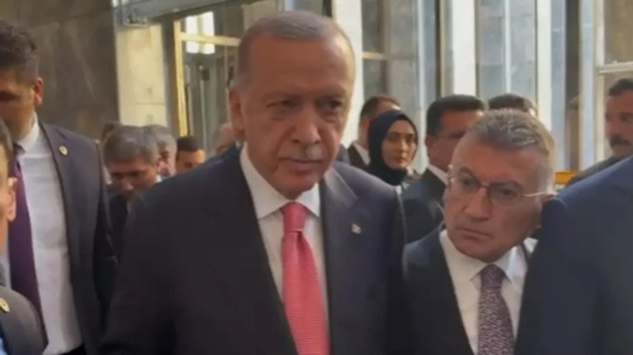 Cumhurbaşkanı Erdoğan, TBMM’de basın mensuplarının sorularını yanıtladı