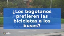 ¿Los bogotanos prefieren las bicicletas a los buses?
