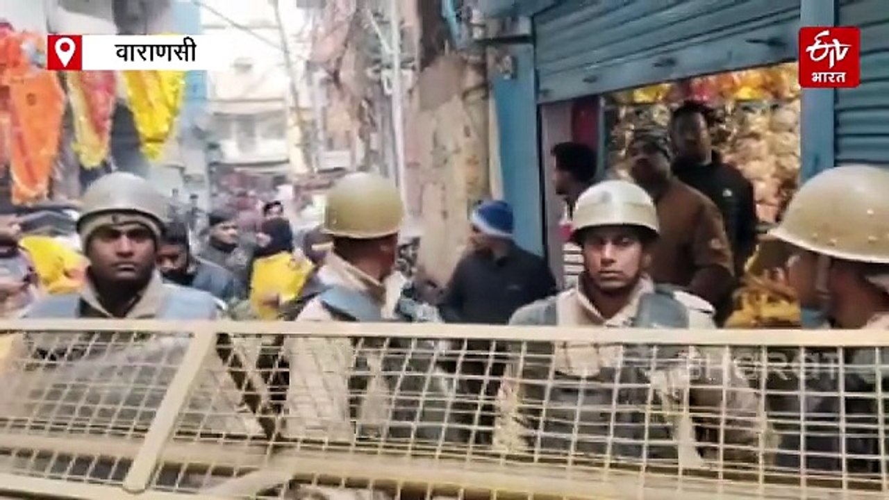 वाराणसी दालमंडी में ध्वस्तीकरण की कार्रवाई शुरू; एक मकान पर चला हथौड़ा, ड्रोन से की जा रही निगरानी