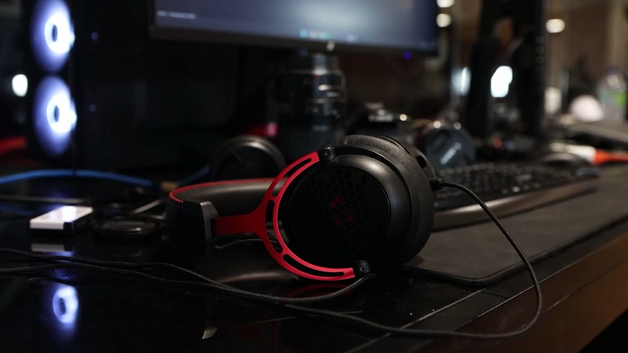 Headphones