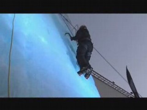 Taig Khris teste l'escalade sur glace!