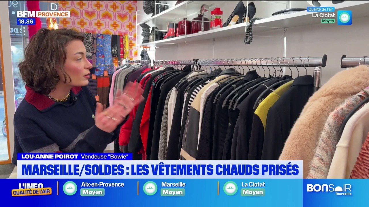 Top départ pour les soldes d'hiver à Marseille et les vêtements chauds sont très prisés !