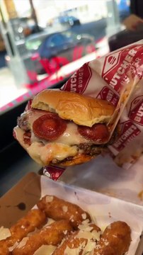 Going ALL OUT with BURGERS and BEEF at Butcher’s Burger in Brooklyn NYC! 🍔🥩🥖🧀🔥🤤 #DEVOURPOWER