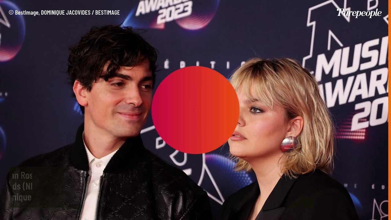 Louane a dit oui à Florian Rossi lors d'un moment très inattendu et loin de la France : la chanteuse partage les coulisses de cette demande
