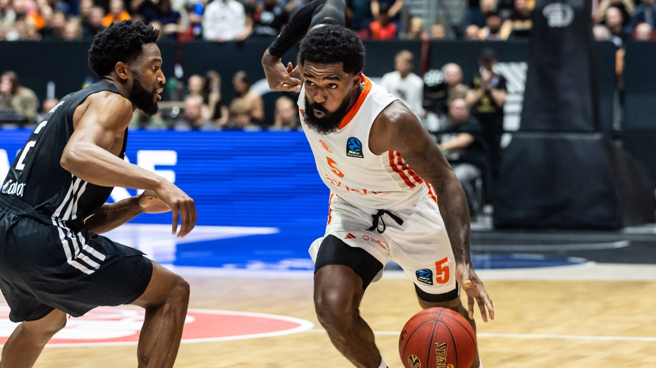 Davis Jr. mit dem Dagger! Chemnitz entführt Sieg aus London