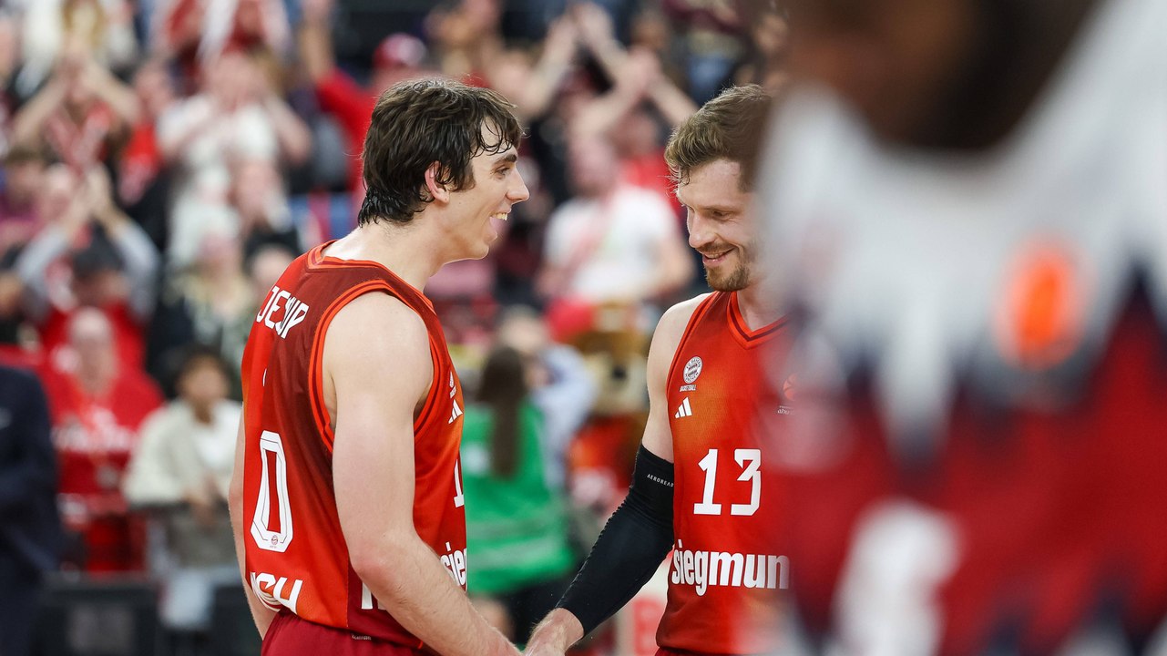 Obst und Jessup überragen: Die wilde Aufholjagd der Bayern gegen Baskonia im Video