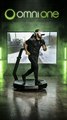 Virtuix Omni One est une plateforme de réalité virtuelle immersive qui permet de marcher et se déplacer physiquement dans les jeux, offrant une expérience de gaming totalement active.