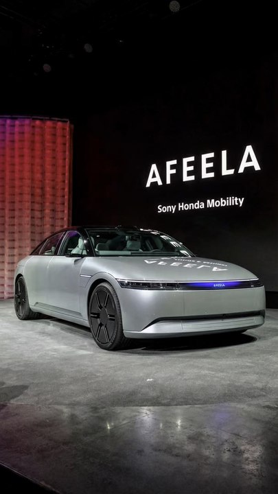 Sony Honda Mobility annonce que l’AFEELA 1 deviendra le premier véhicule au monde à proposer l’intégration de PS Remote Play, permettant aux occupants de streamer leurs jeux PlayStation directement depuis le système embarqué.