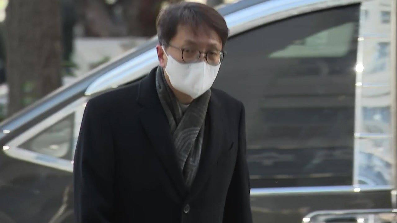 ’김병기 오찬 의혹’ 박대준 쿠팡 전 대표, 경찰 출석 / YTN