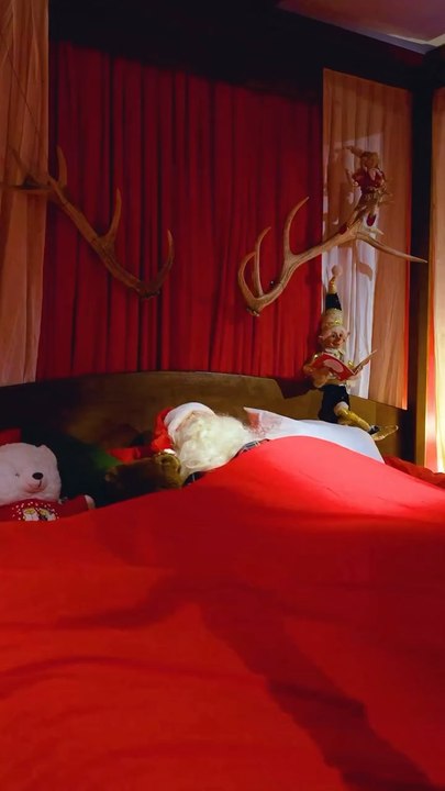 C’est jusqu’au 31 décembre, alors il te reste encore quelques jours pour t’y rendre 🙂Bonnes fêtes et joyeux Noël à toutes et tous 🎁🎄