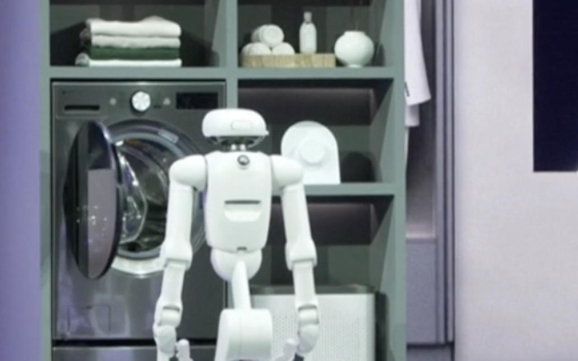 Ces di Las Vegas: LG presenta il robot domestico che cucina e lava