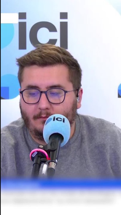 La voiture d'un auditeur glisse sur le verglas en direct en Dordogne